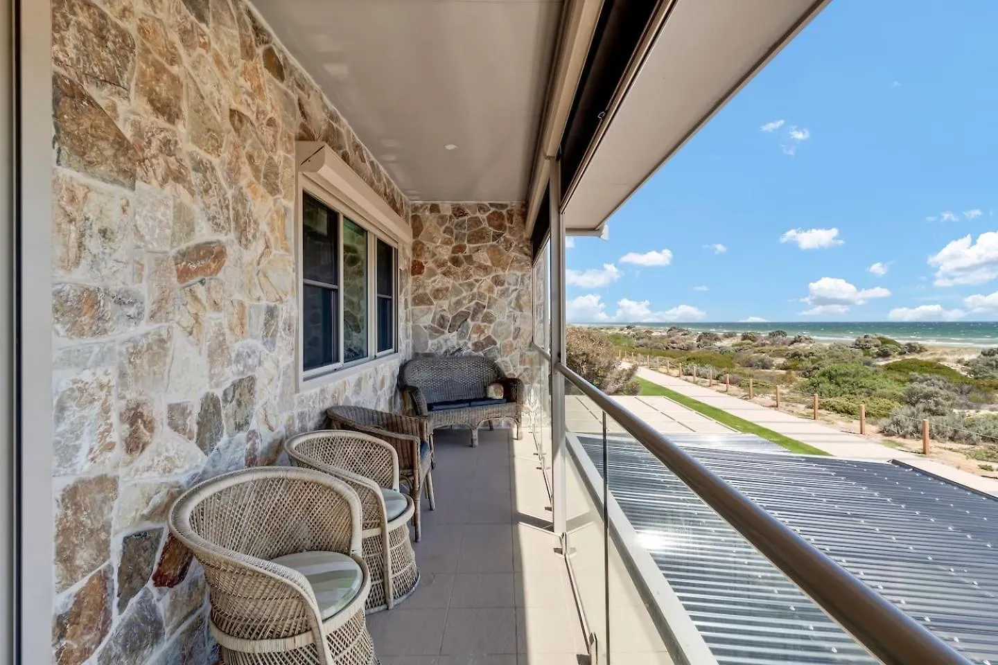 Beachfront At Sandpiper - A Spacious Coastal Escape Adelaide